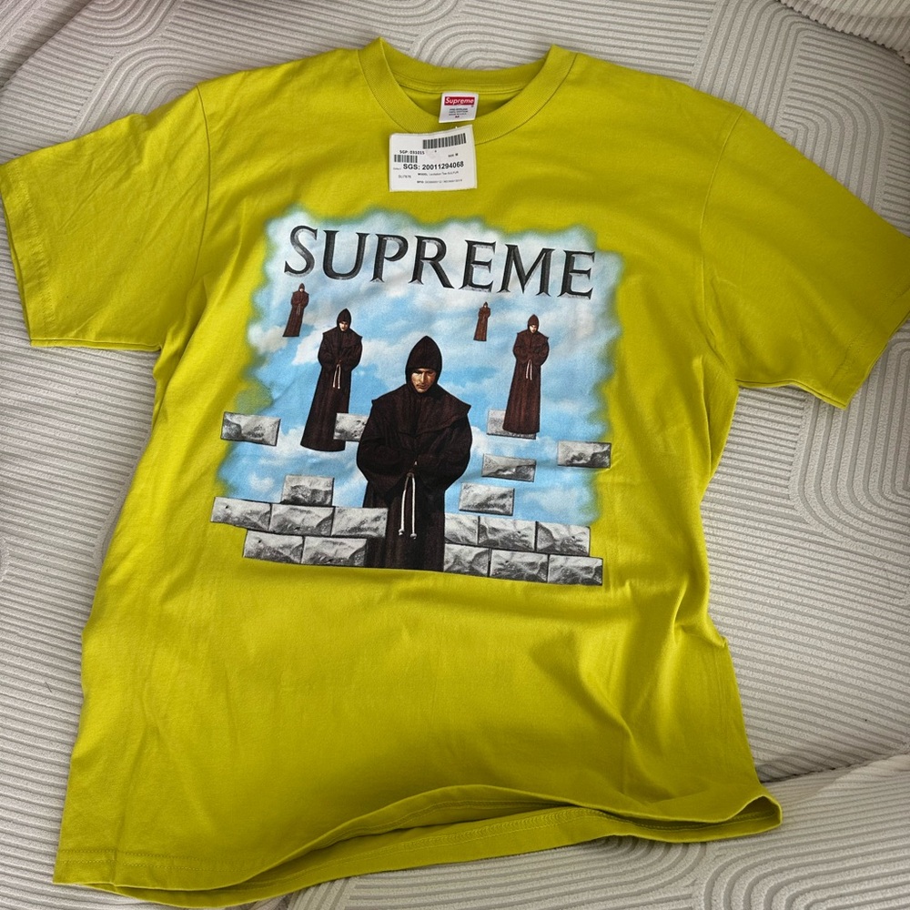 Supreme Levitation Tee in Sulfur Yellow